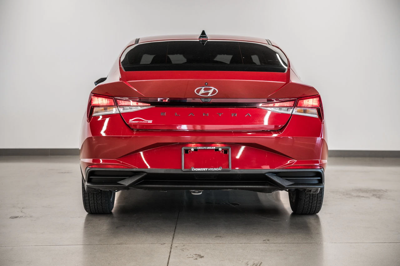 2021 Hyundai Elantra Preferred Image principale