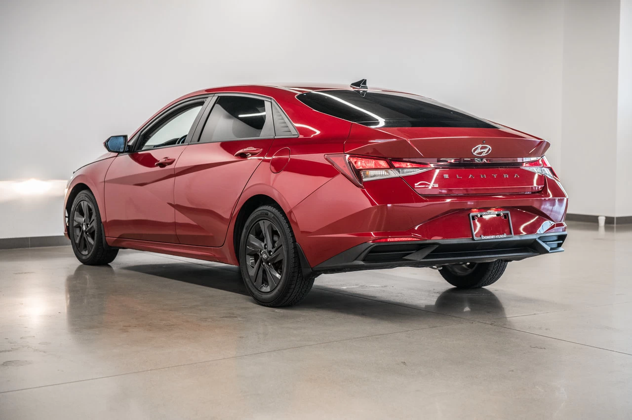 2021 Hyundai Elantra Preferred Image principale