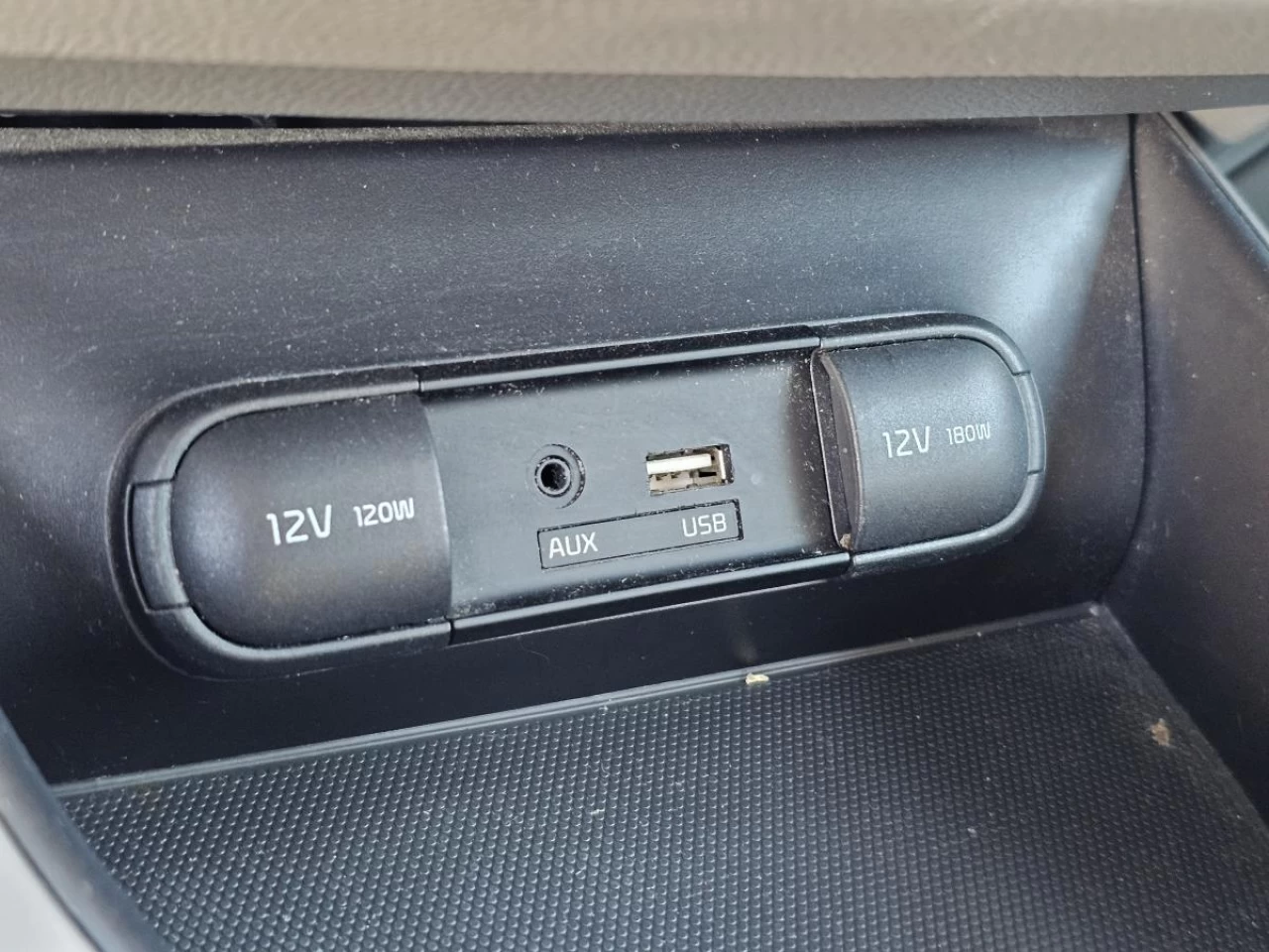 2015 Kia Soul EV BATTERIE NEUVE 15 OCT 2024 - 8 MAG - LUXURY Main Image