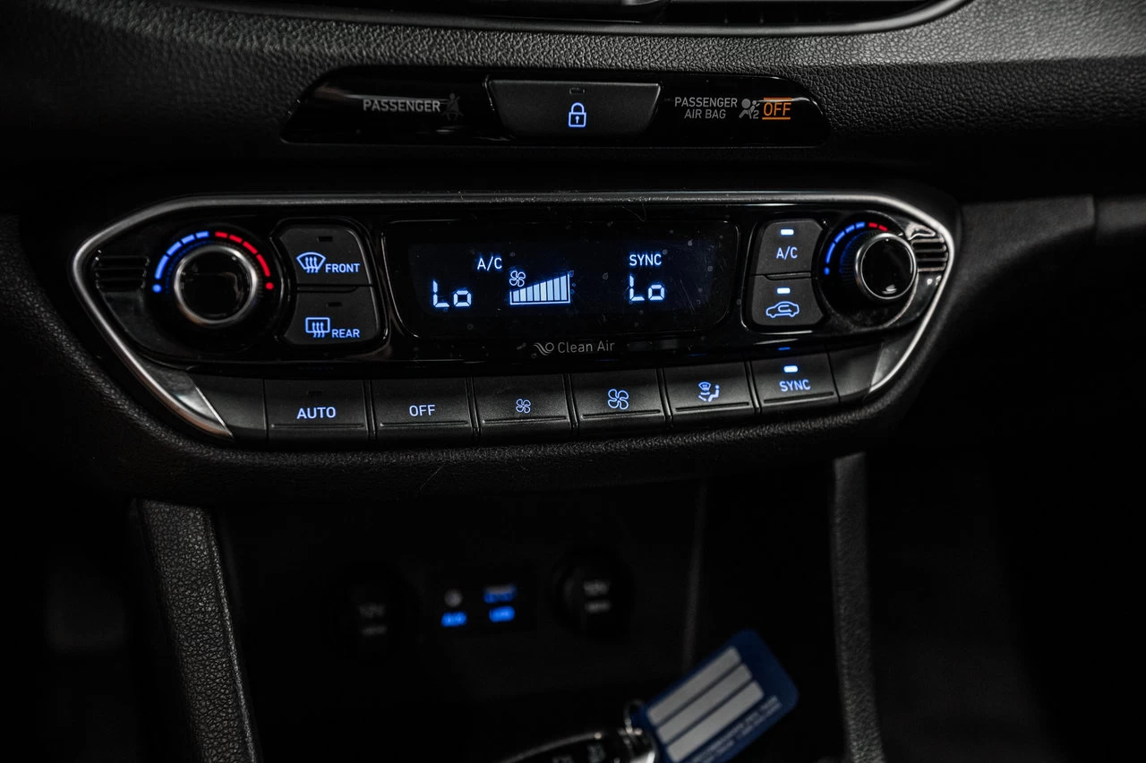 2018 Hyundai Elantra GT Gls Mags.toit.ouvran Image principale