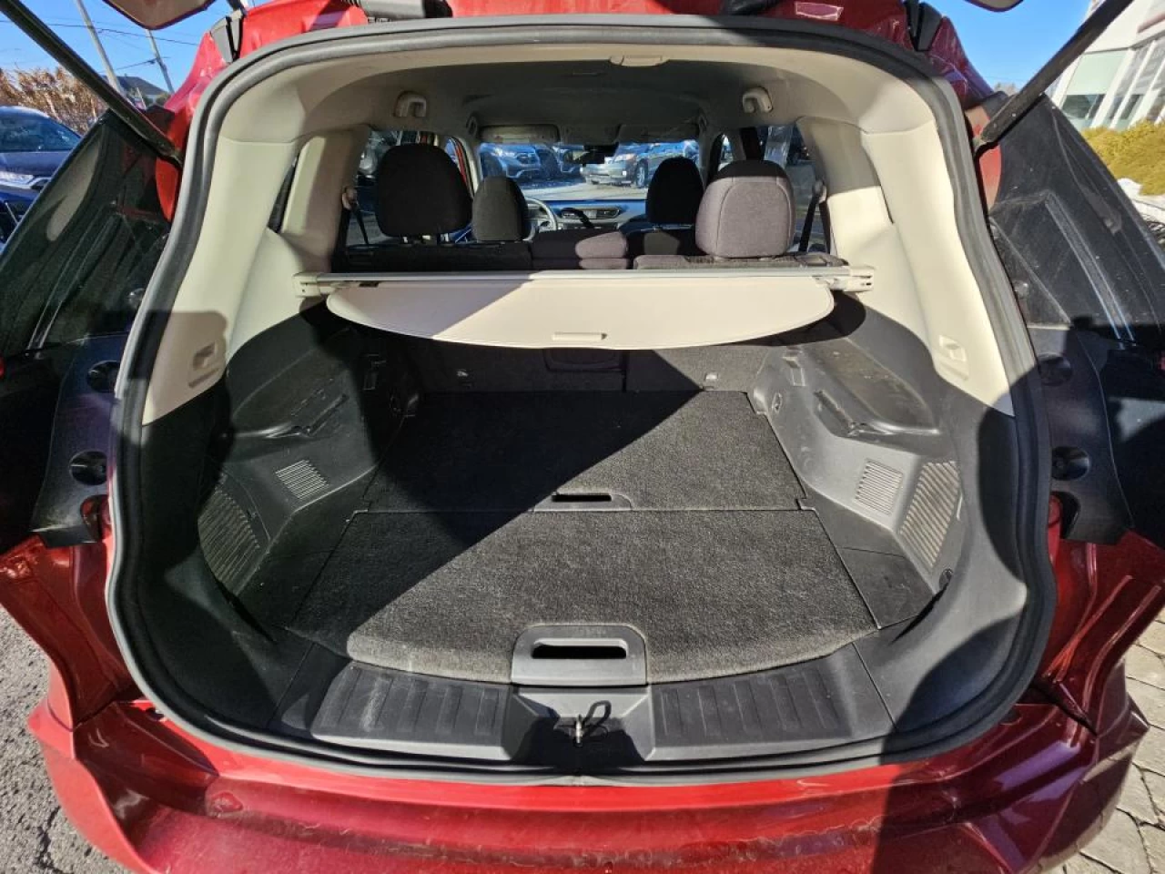 2019 Nissan Rogue FWD S Image principale