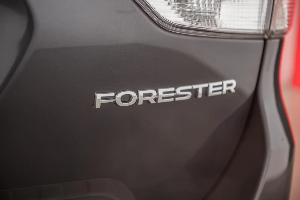 2022 Subaru Forester Premier NAVI+TOIT.PANO+CUIR+CARPLAY Image principale