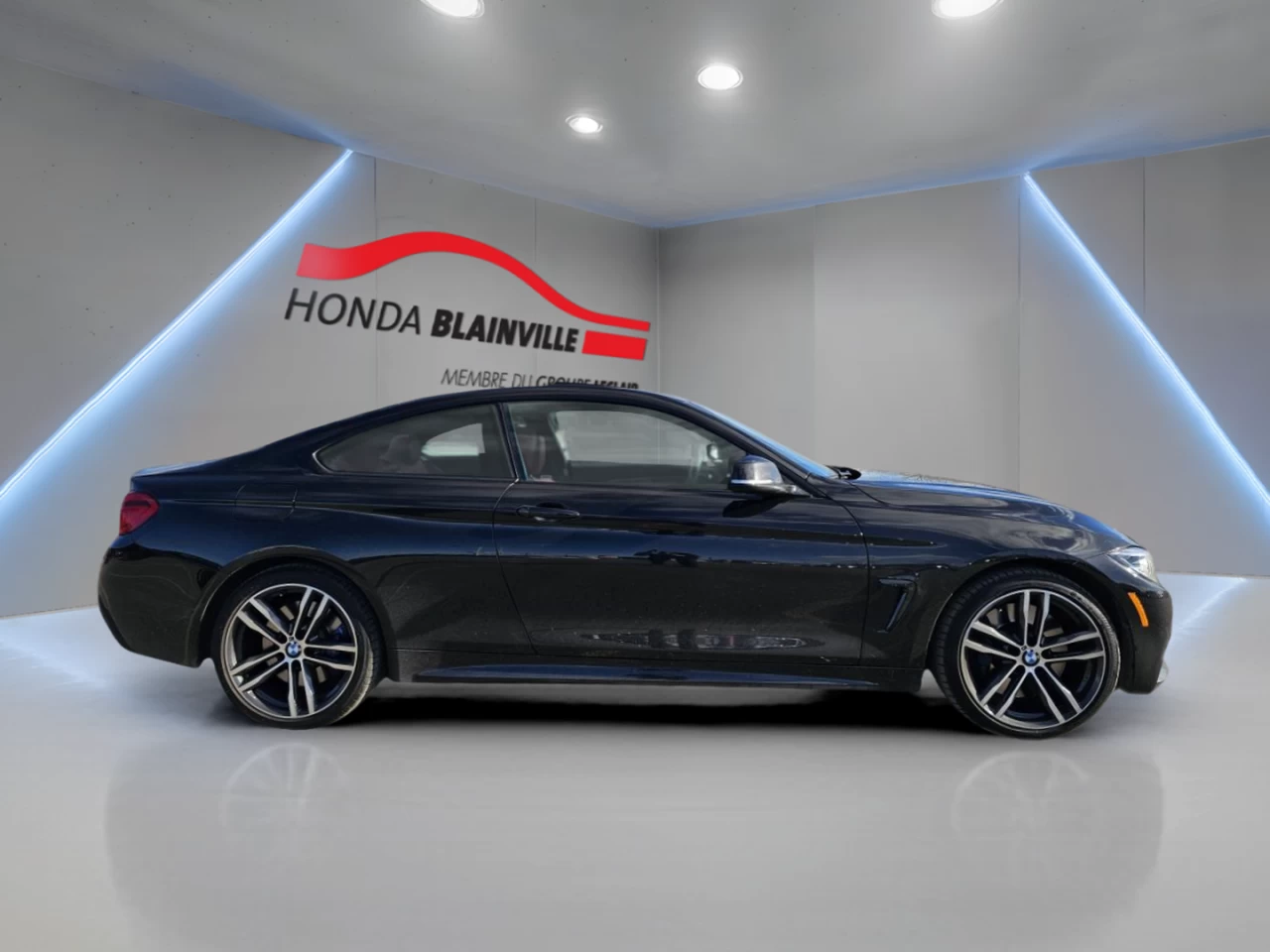 2018 BMW 4 Series Coupe Main Image