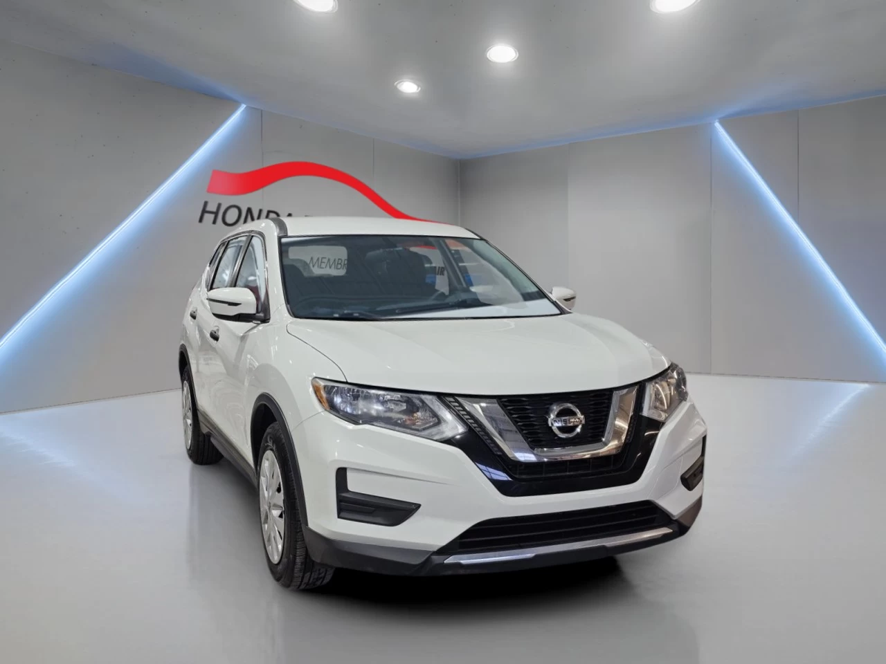 2017 Nissan Rogue FWD 4dr S *Ltd Avail* Main Image