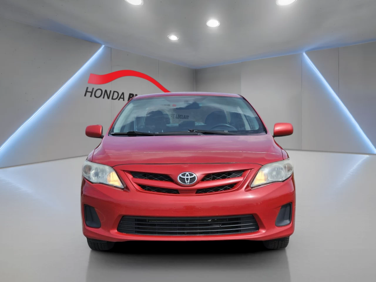 2012 Toyota Corolla 4dr Sdn Man CE Image principale