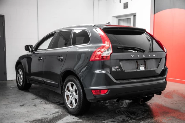 Volvo XC60 AWD Super condition!!! 2012