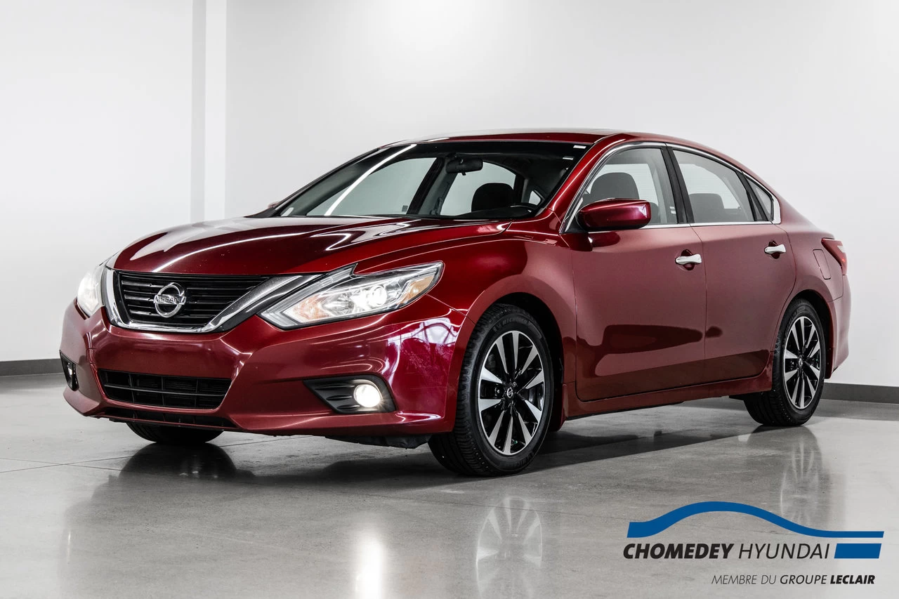 2018 Nissan Altima Sv Navi+toit.ouvrant Image principale