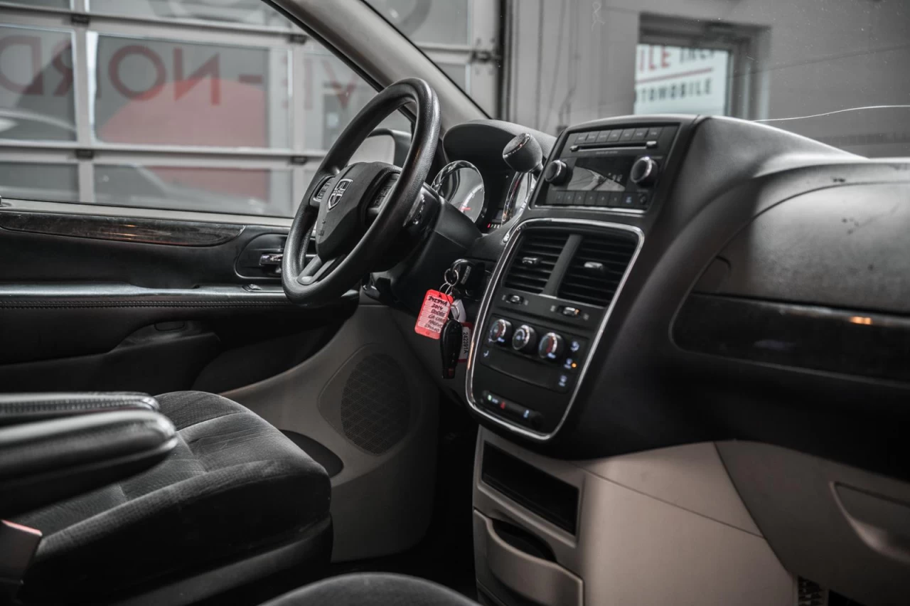 2014 Dodge Grand Caravan SE Garantie 1 AN Image principale