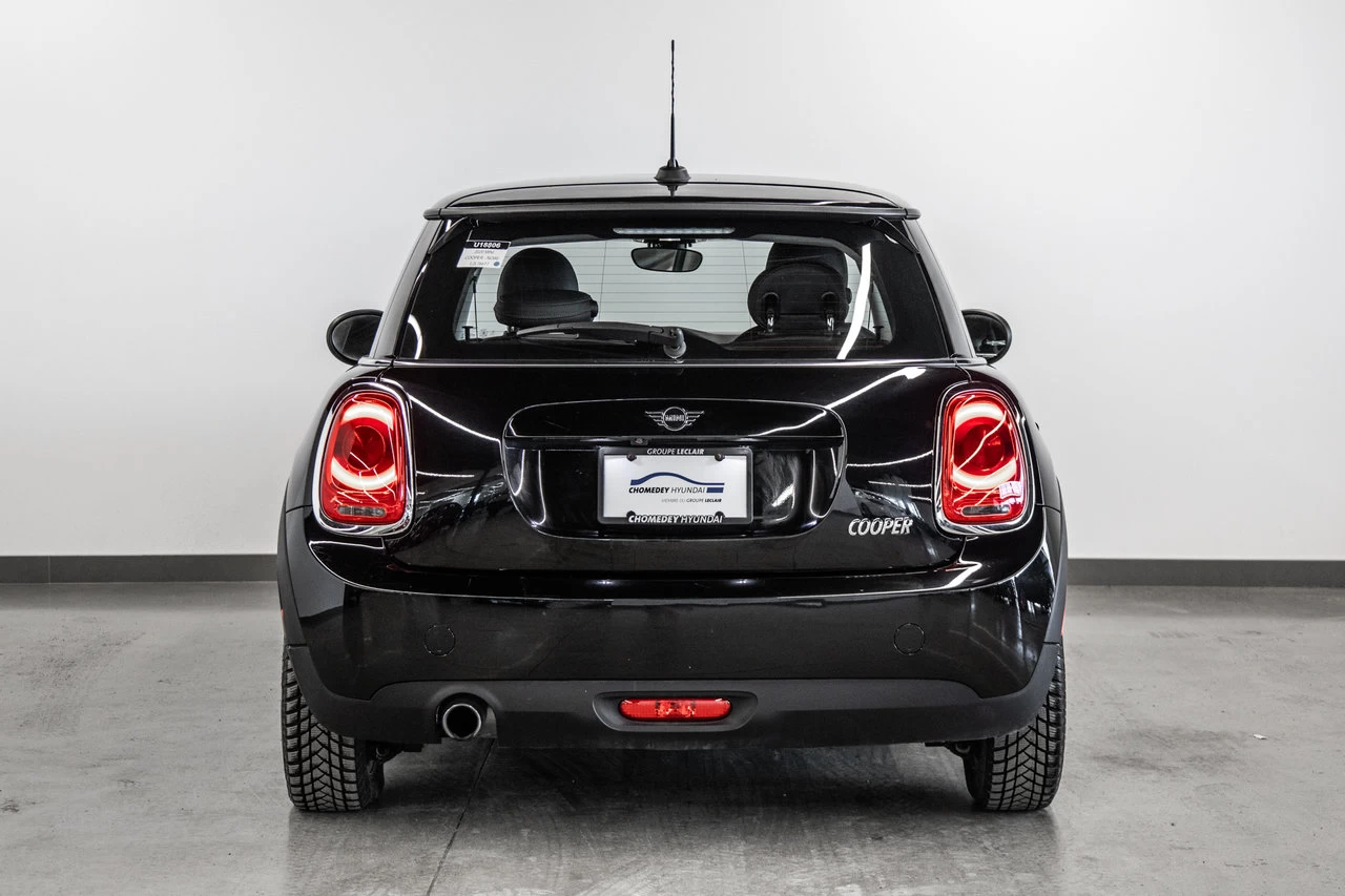 2020 Mini 3 door Cooper Image principale