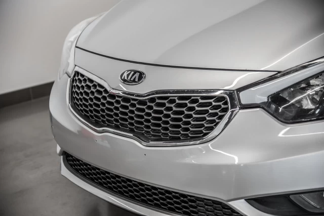 Kia Forte5 Lx+ Mags+sieges.chau 2016