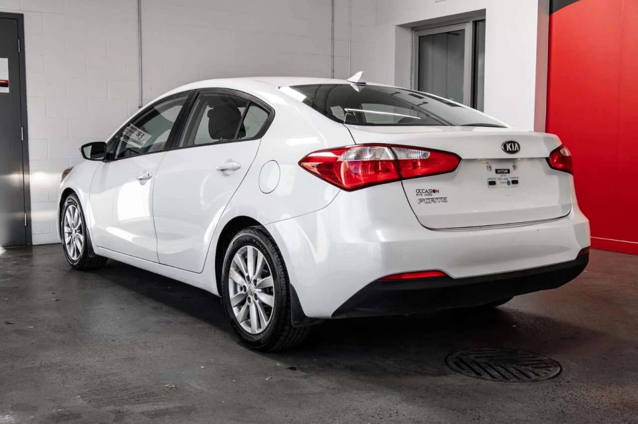 2015 Kia Forte LX+ MAGS+TOIT.OUVRANT+SIEGES.CHAUFF+BLUETOOTh Main Image