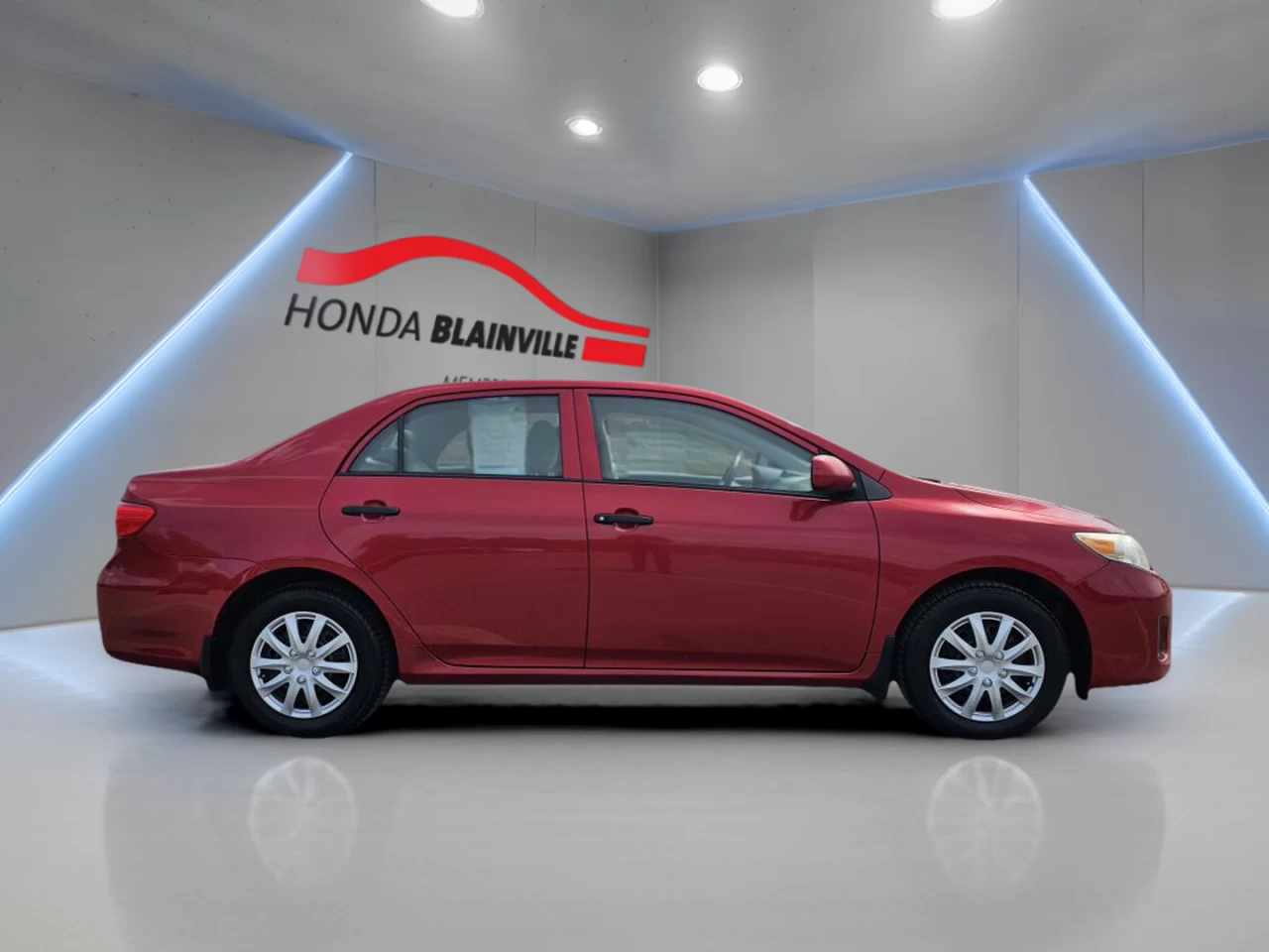 2012 Toyota Corolla 4dr Sdn Man CE Main Image