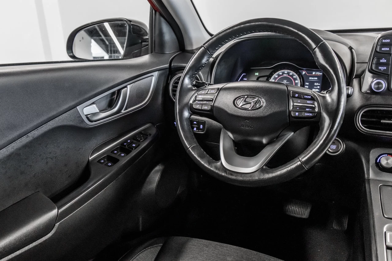 2021 Hyundai Kona electric Preferred Two Tone Image principale