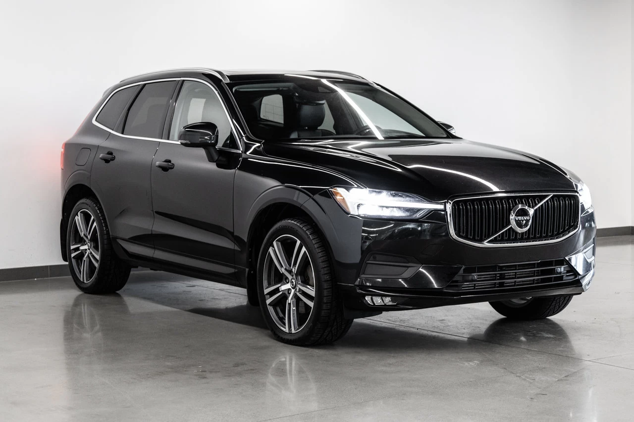 2021 Volvo XC60 Momentum T6 Awd Image principale