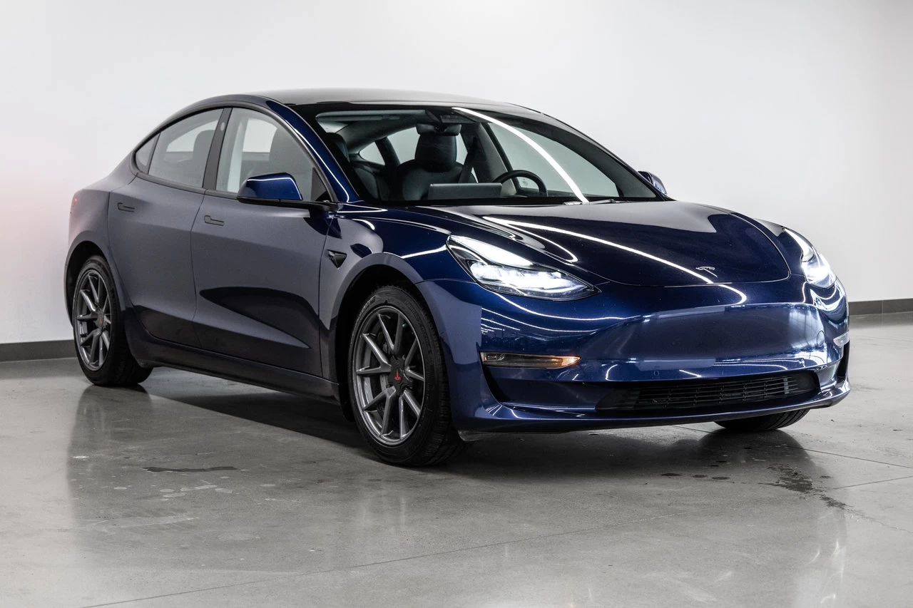 2022 Tesla Model 3 Standard Image principale