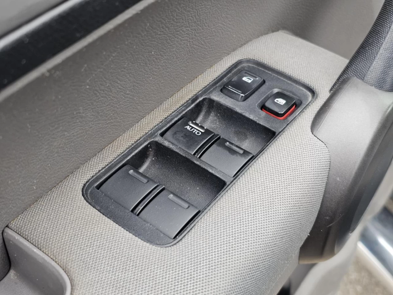 2011 Honda CR-V 4WD LX Image principale