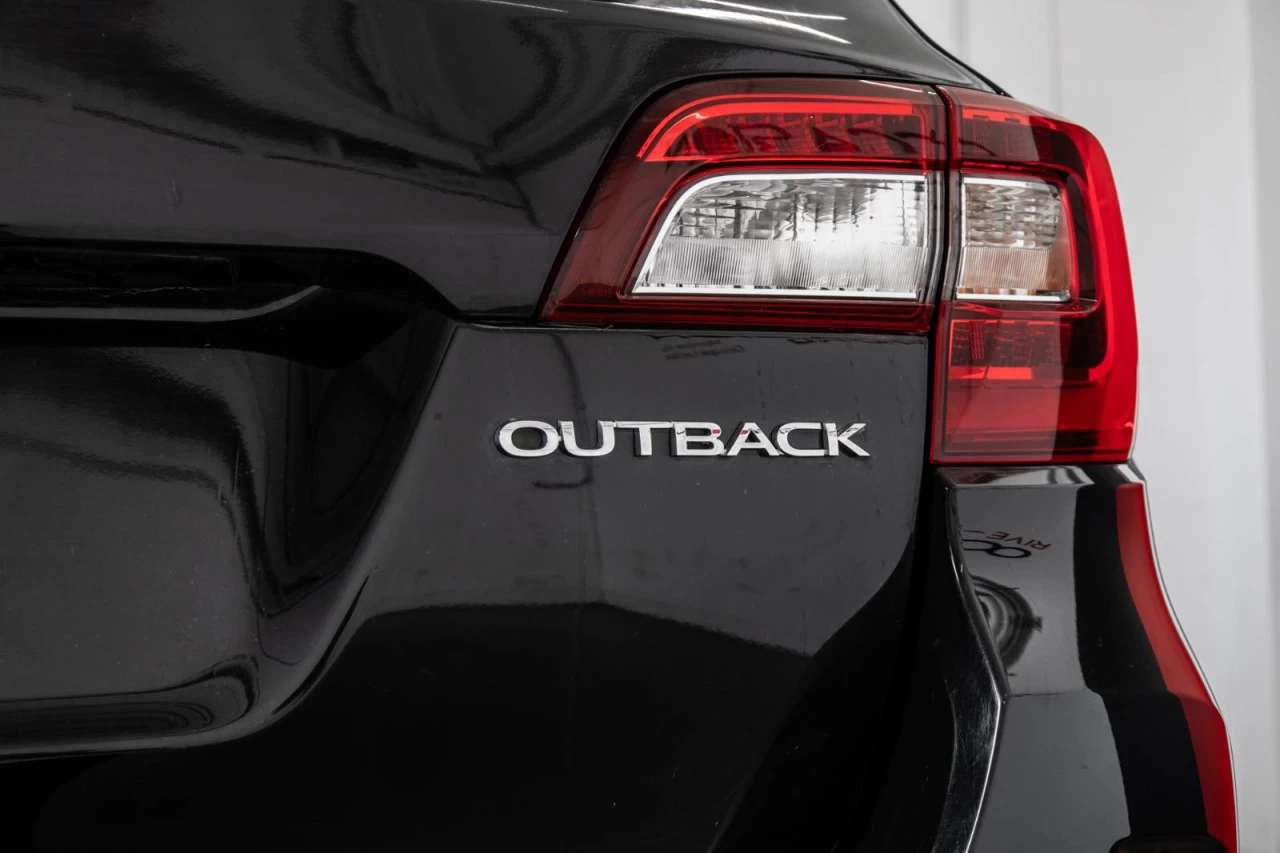 2017 Subaru Outback Automatique -4x4- KM D'AUTOROUTE Main Image