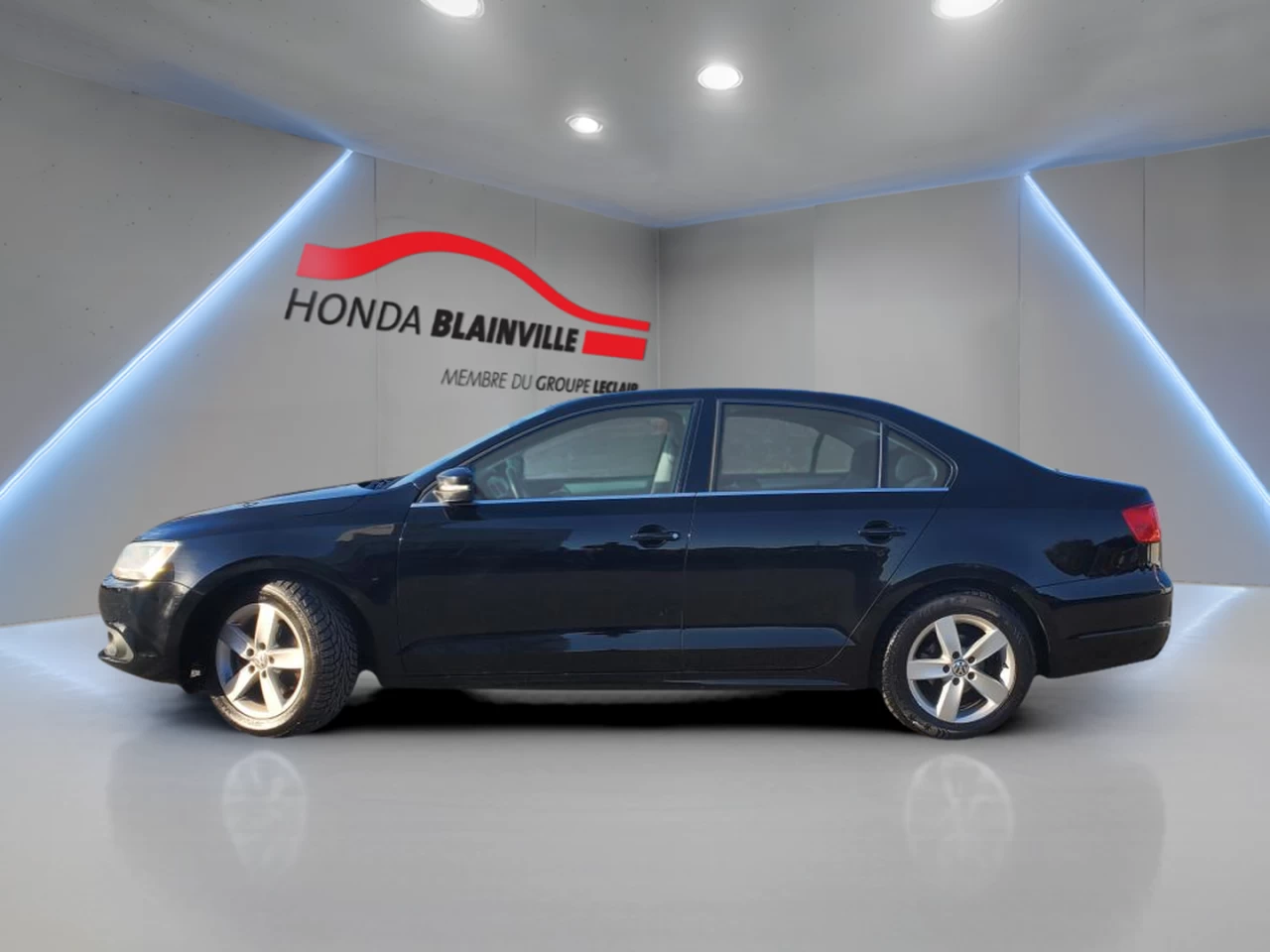 2014 Volkswagen Jetta Diesel - Comfortline - Toit - Bas Kilo Main Image