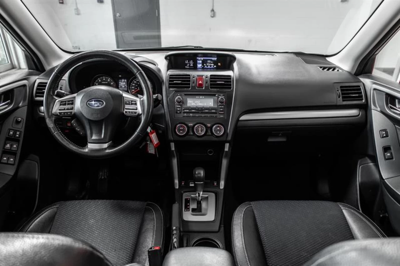 2015 Subaru Forester 4x4 2.0XT Touring KM D'Autoroute Image principale
