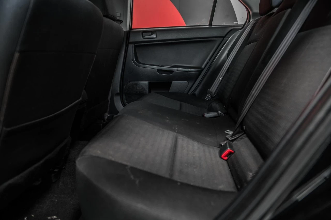 2013 Mitsubishi Lancer Automatique - Bonne condition Image principale