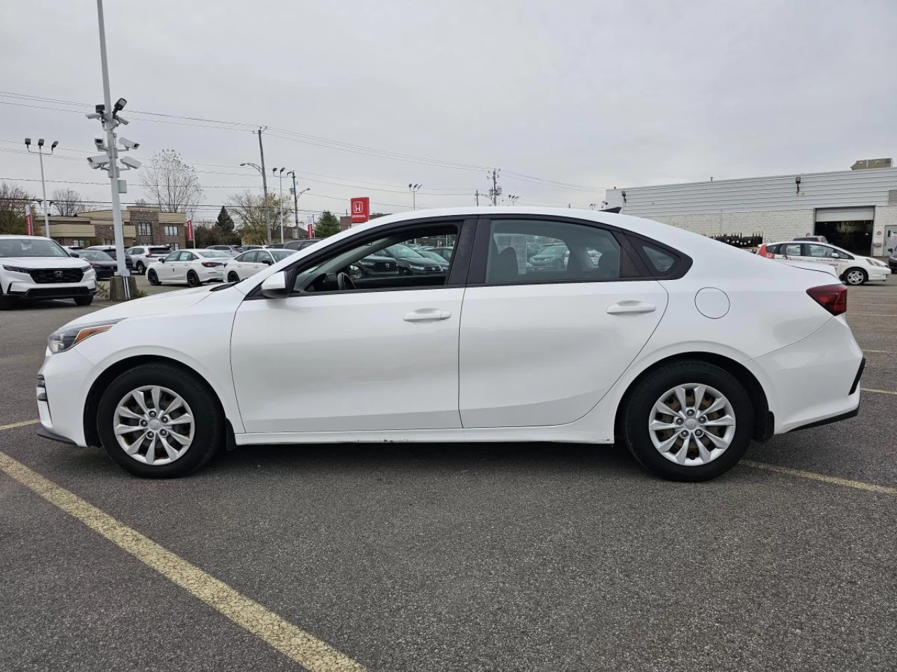 2020 Kia Forte LX IVT Main Image