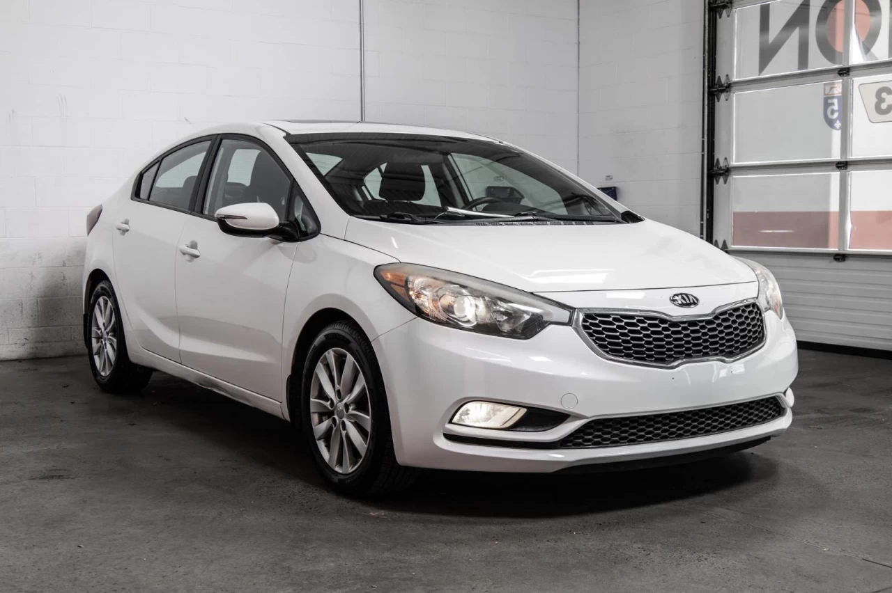 2015 Kia Forte LX+ MAGS+TOIT.OUVRANT+SIEGES.CHAUFF+BLUETOOTh Main Image