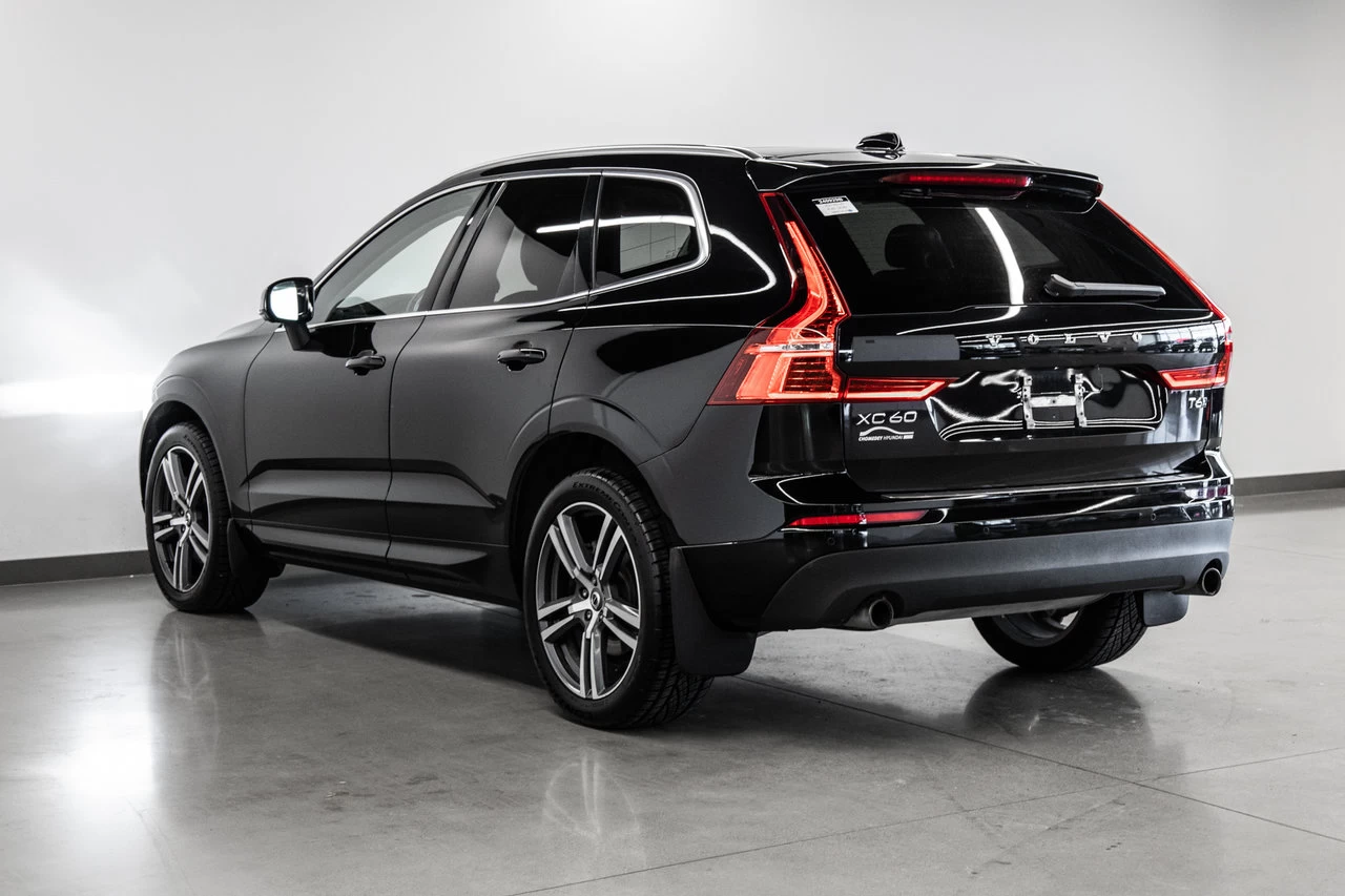 2021 Volvo XC60 Momentum T6 Awd Image principale