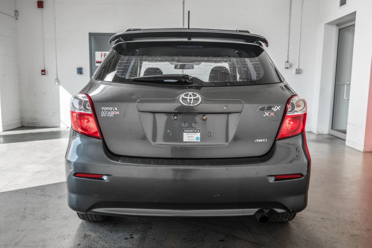 2010 Toyota Matrix Automatique AWD XRS Image principale