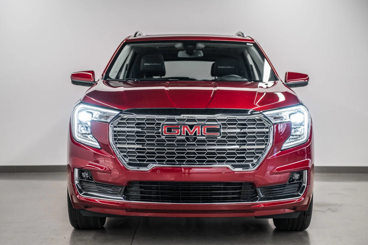 2023 GMC Terrain Denali 4x4 Image principale