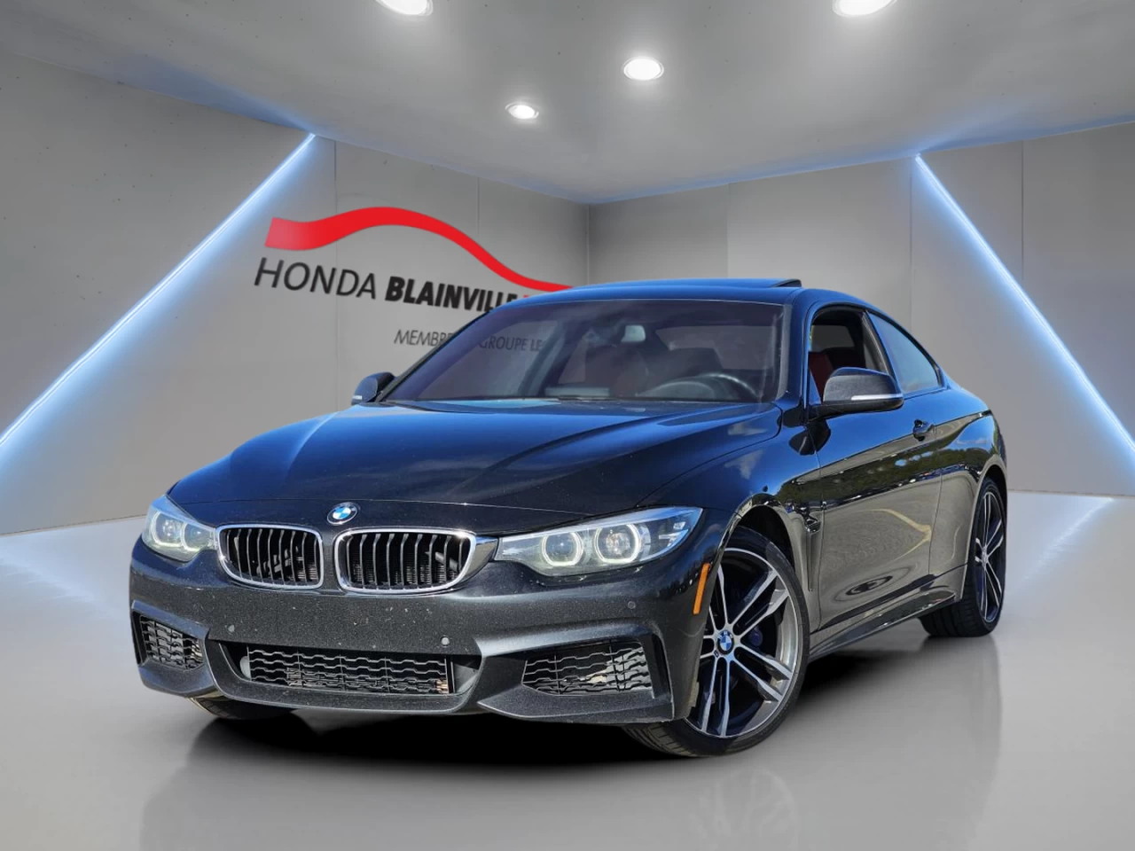 2018 BMW 4 Series Coupe Main Image