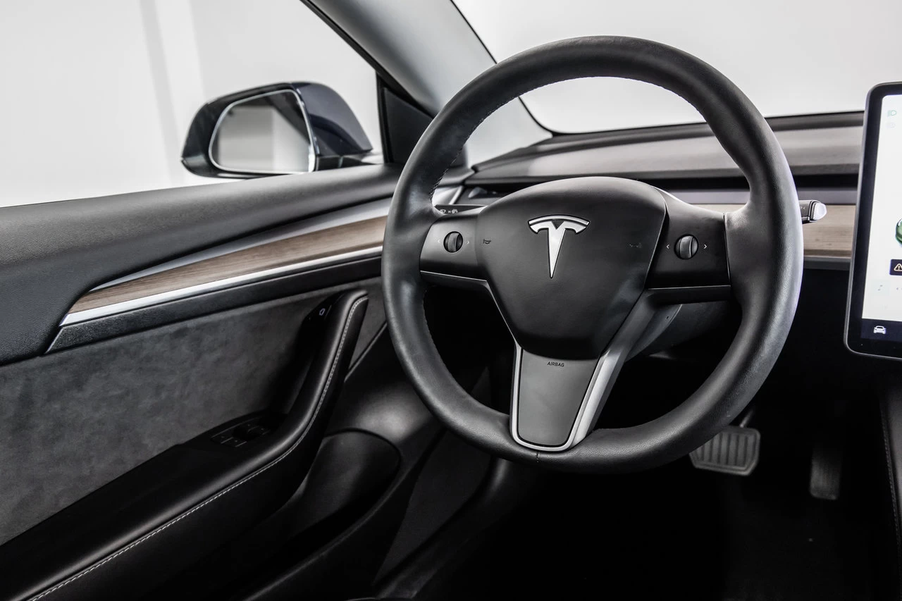 2022 Tesla Model 3 Standard Image principale