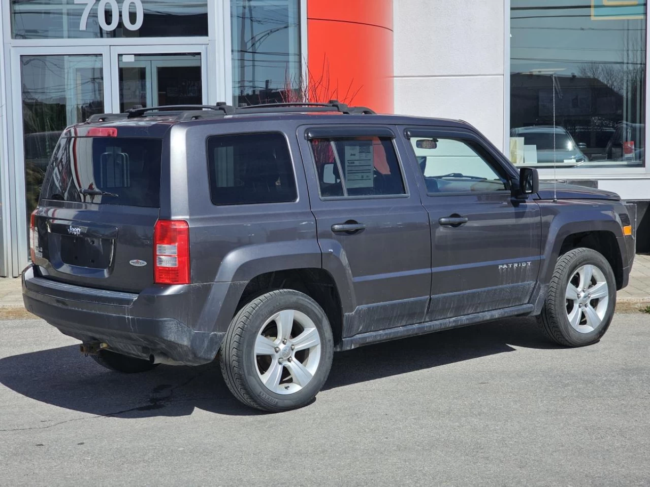 2015 Jeep Patriot 4WD 4dr North Main Image