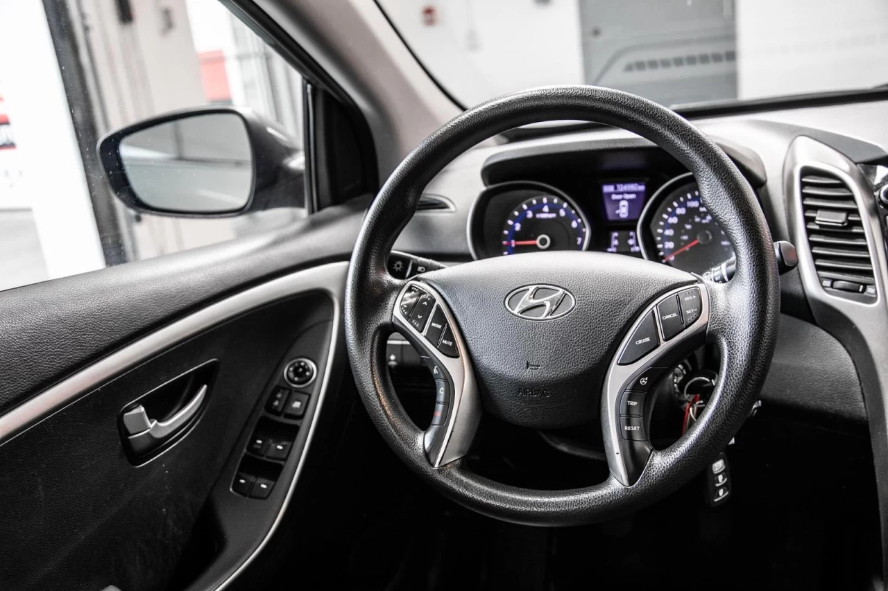 2013 Hyundai Elantra GT Manuelle - Garantie 1 AN Image principale