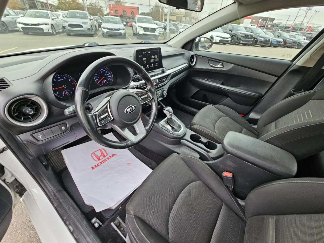 2020 Kia Forte LX IVT Main Image