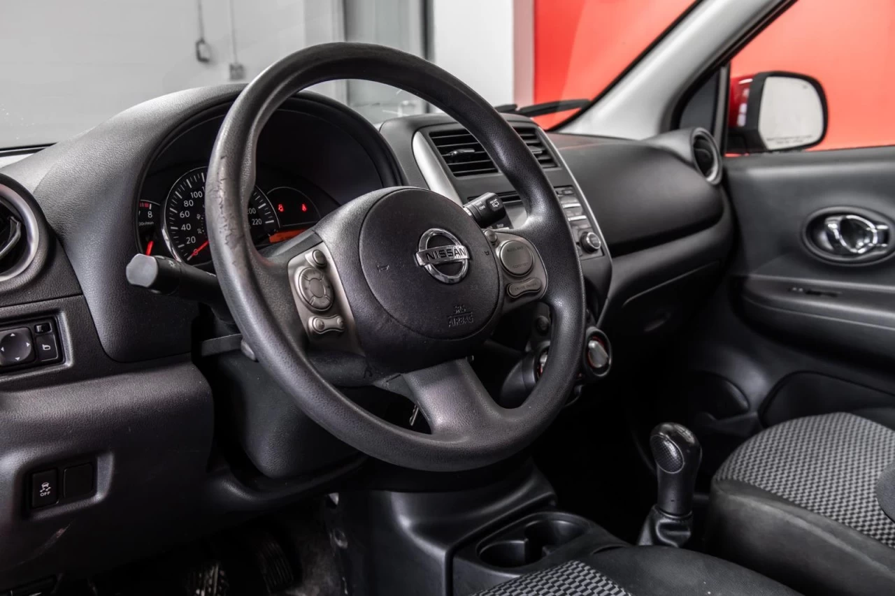 2015 Nissan Micra Manuelle Toute ÉquipÉe - Garantie 1 AN Main Image