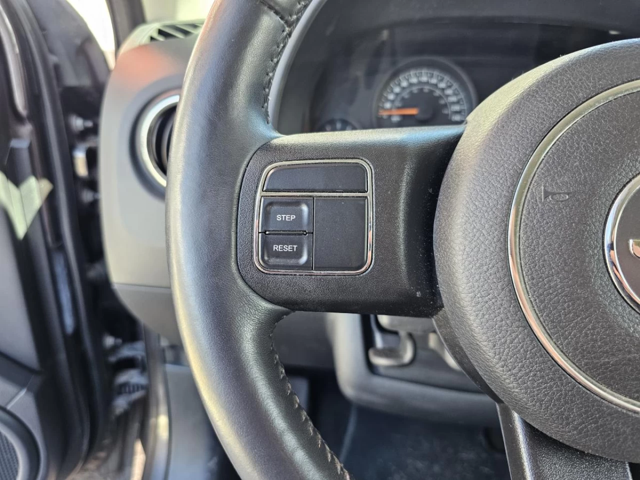 2015 Jeep Patriot 4WD 4dr North Main Image