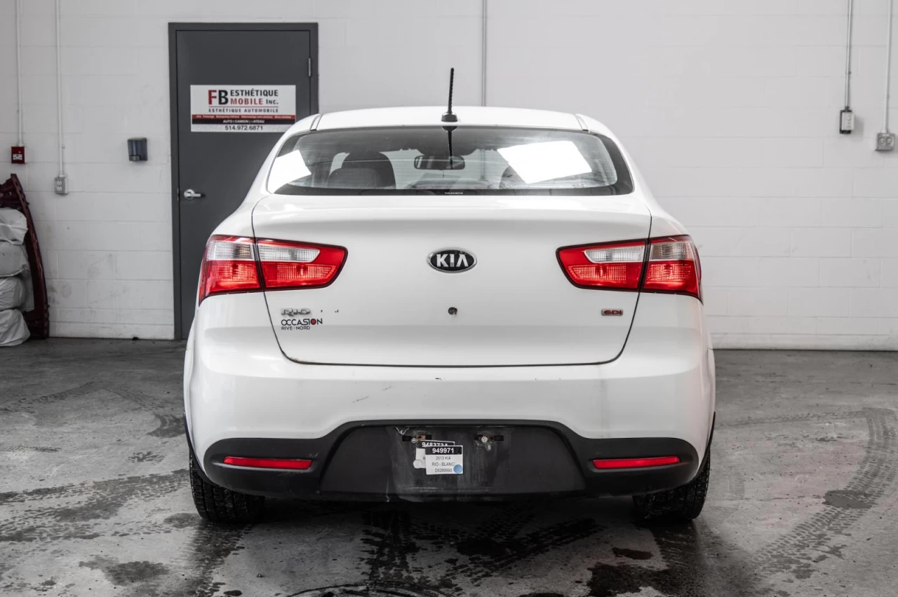 2013 Kia Rio Manuelle AIr clim+++ Image principale