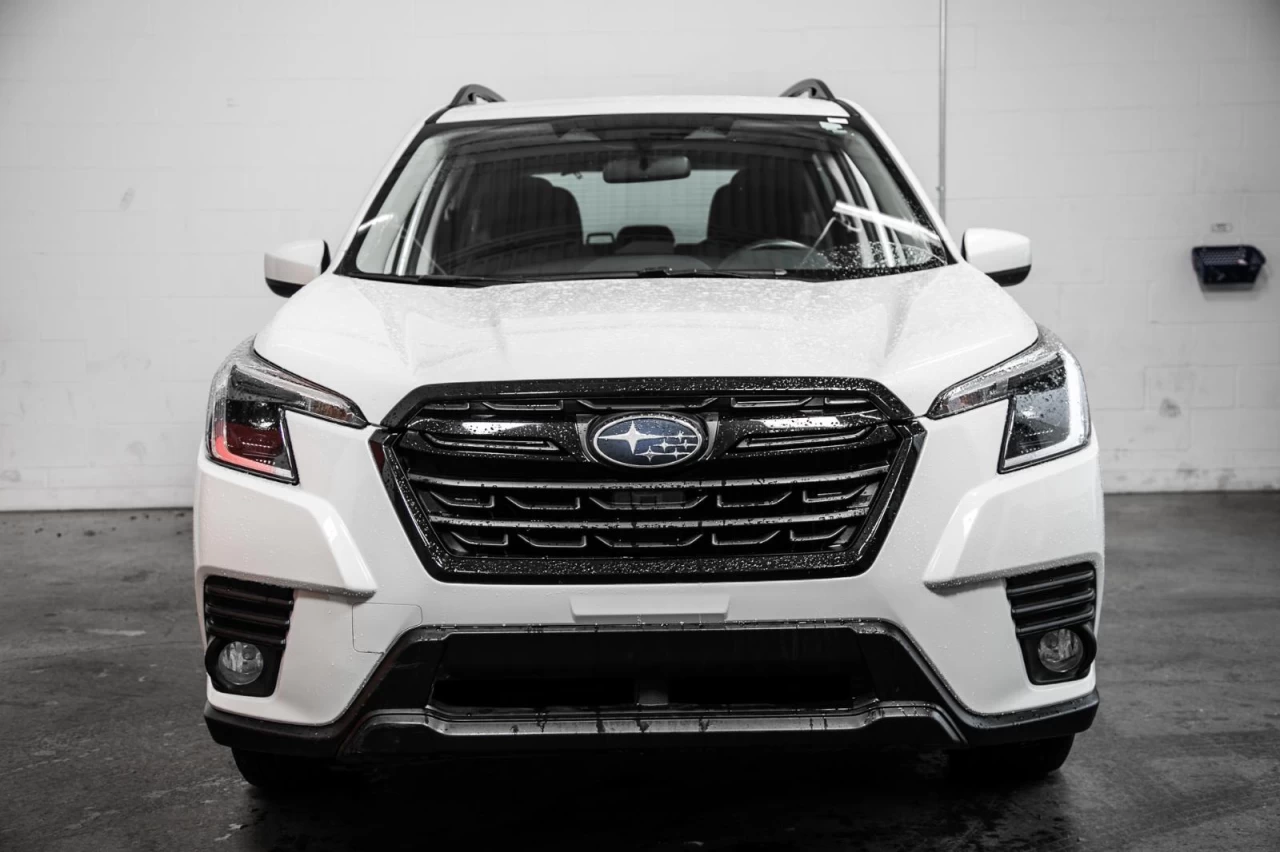 2023 Subaru Forester Touring TOIT.PANO+VOLANT/SIEGES.CHAUFF+CARPLAY Main Image