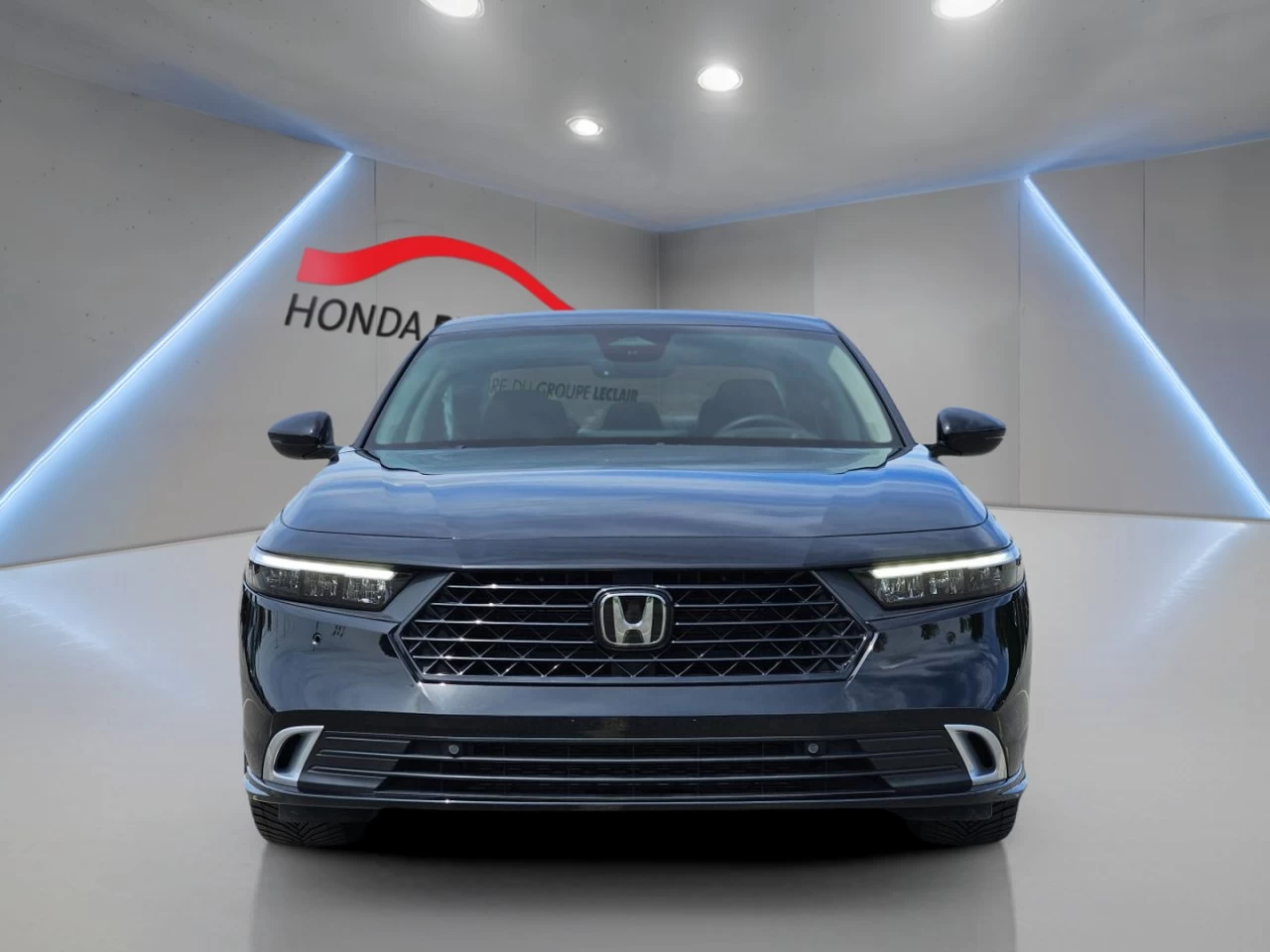 2024 Honda Accord Hybrid Touring eCVT Hybrid Sedan Main Image