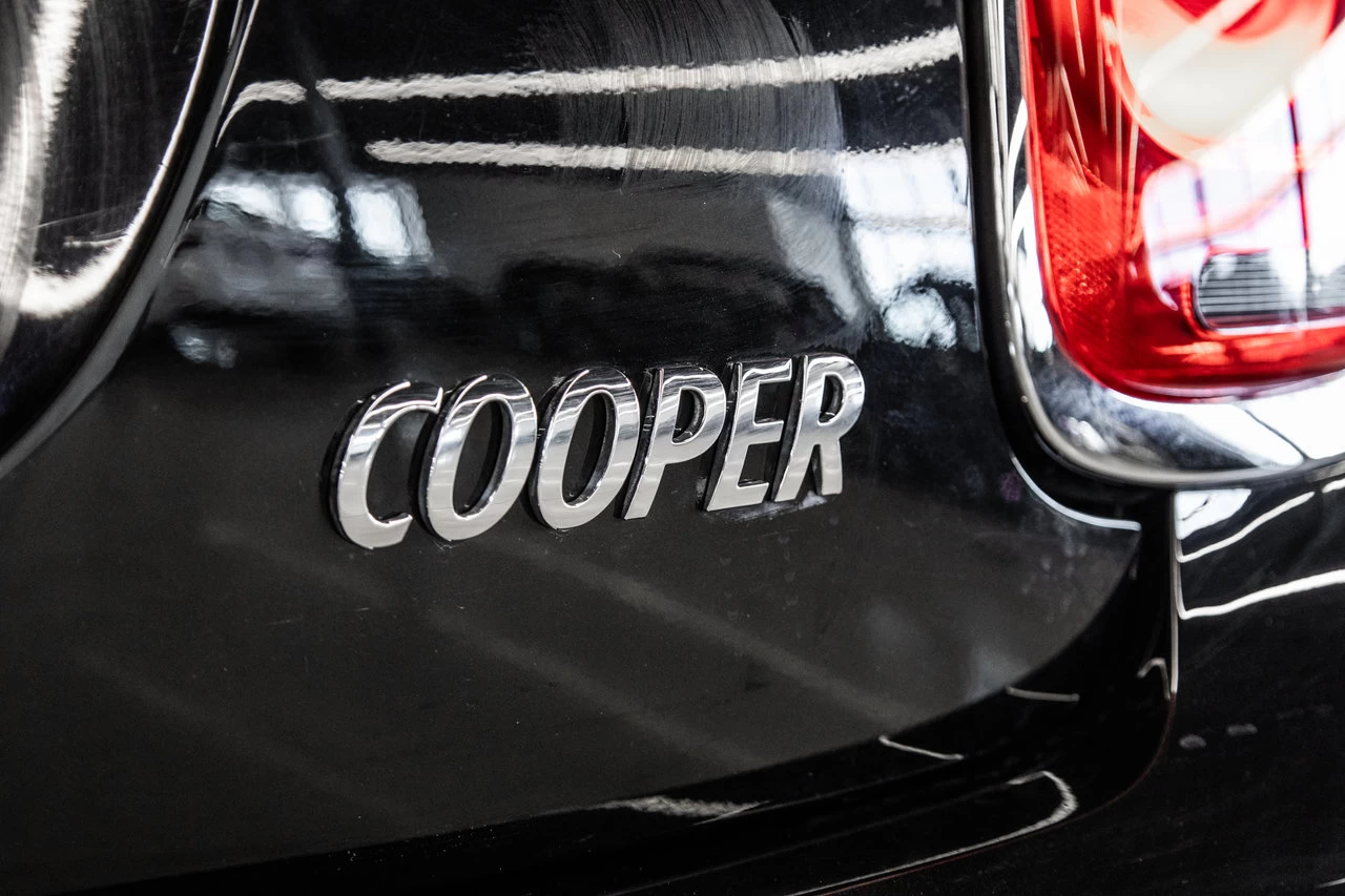 2020 Mini 3 door Cooper Image principale